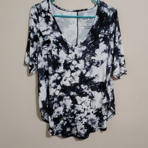 Torrid super soft tie-dye shirt size 0